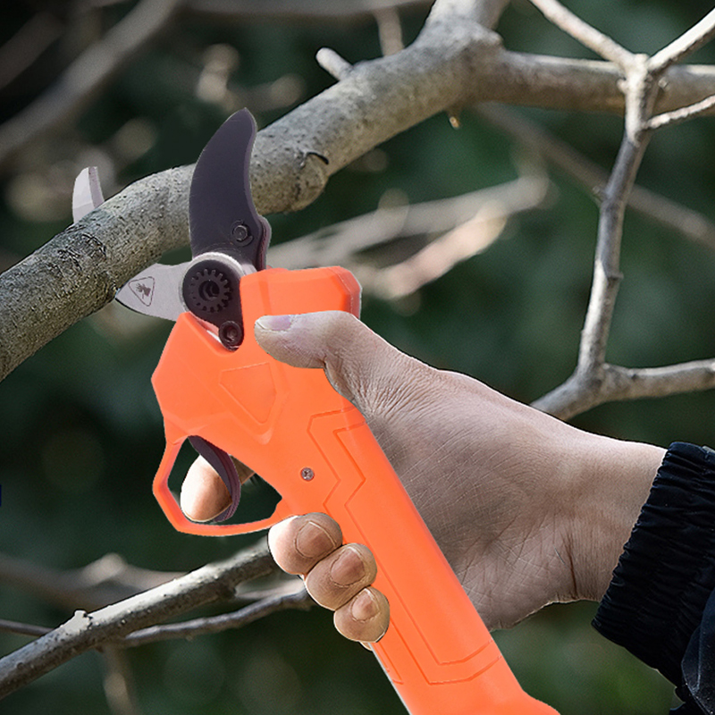 مقص تقليم كهربائي محمول 42 فول - مراجعة Gardening Tools Electric وسعره